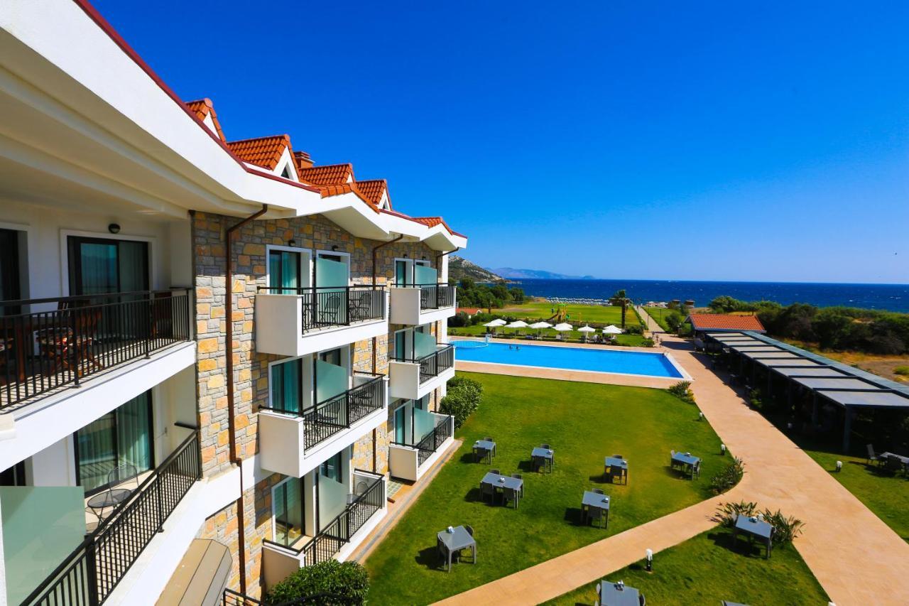 דטקה Acroter Hotel Spa מראה חיצוני תמונה