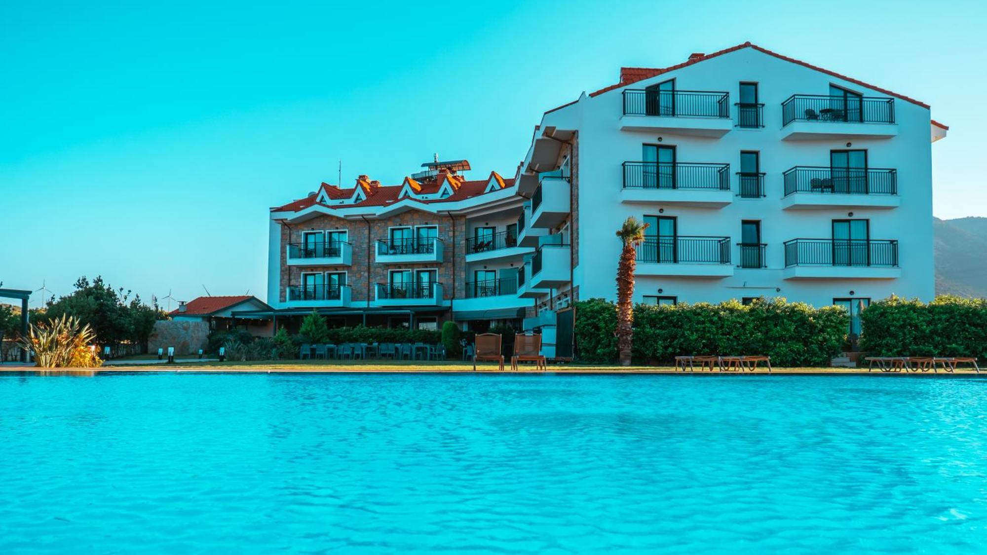 דטקה Acroter Hotel Spa מראה חיצוני תמונה